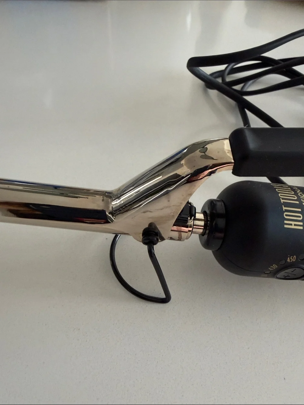 Hot Tools 24K Gold-Tip Black Curling Iron 5/8” extended barrel never used